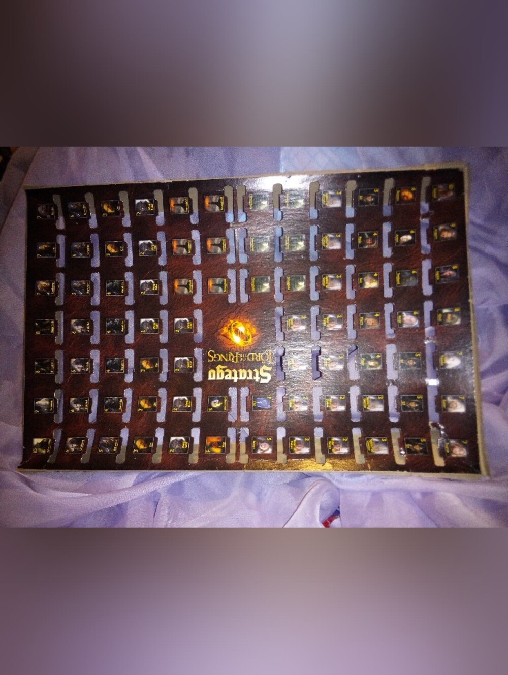 Stratego Lord Of The Rings Boardgame 2004 - Picture 10 of 10